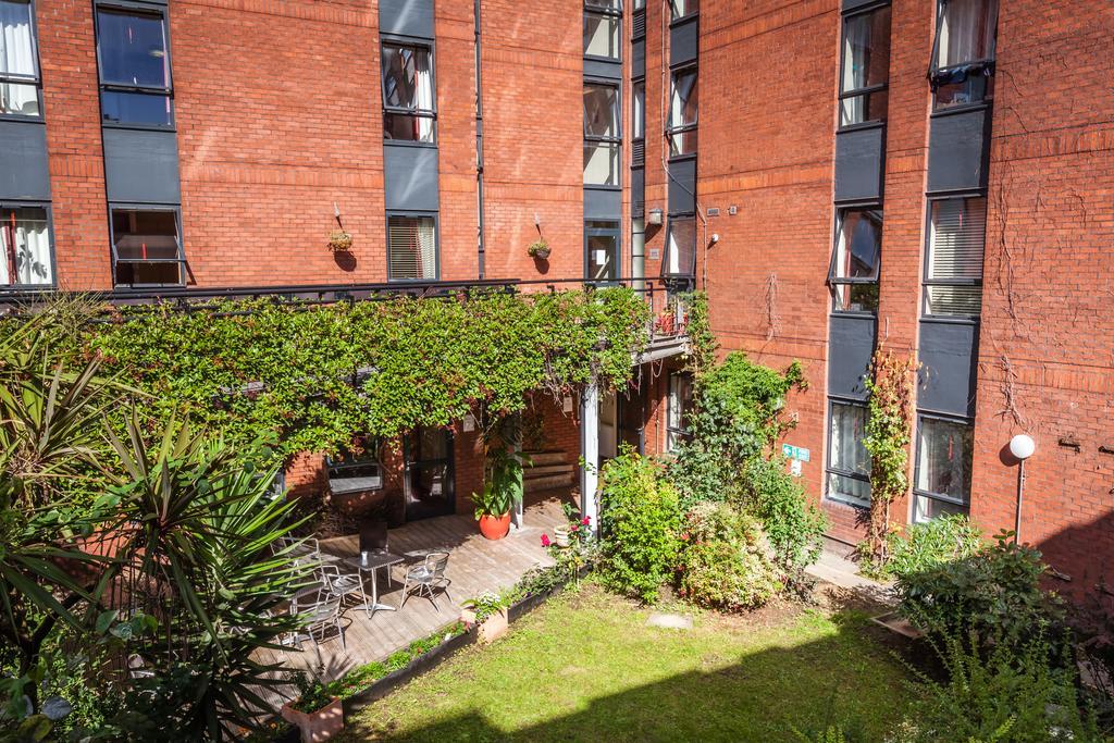 Lse Rosebery Hall Лондон Екстериор снимка